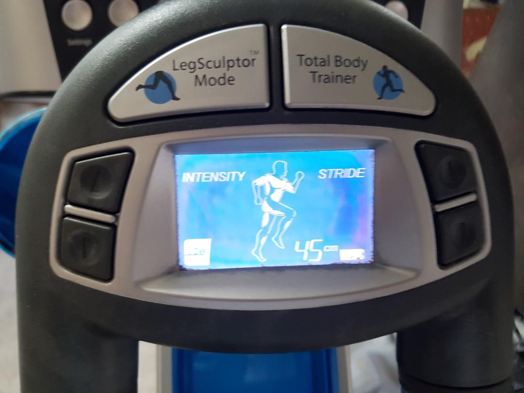 Life Fitness X7 Elliptical Cross, Sports Equipment, Exercise & Fitness