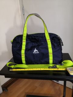 （分類：）位於 。 由 tuenmunbear 提交（商品編號 1086035253，圖片 1）。簡介： 。