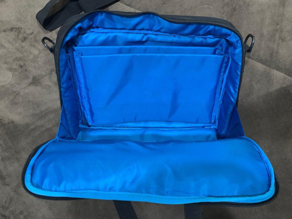 Quiksilver Laptop Bag [💯 Original], Men's Fashion, Bags, Sling Bags on