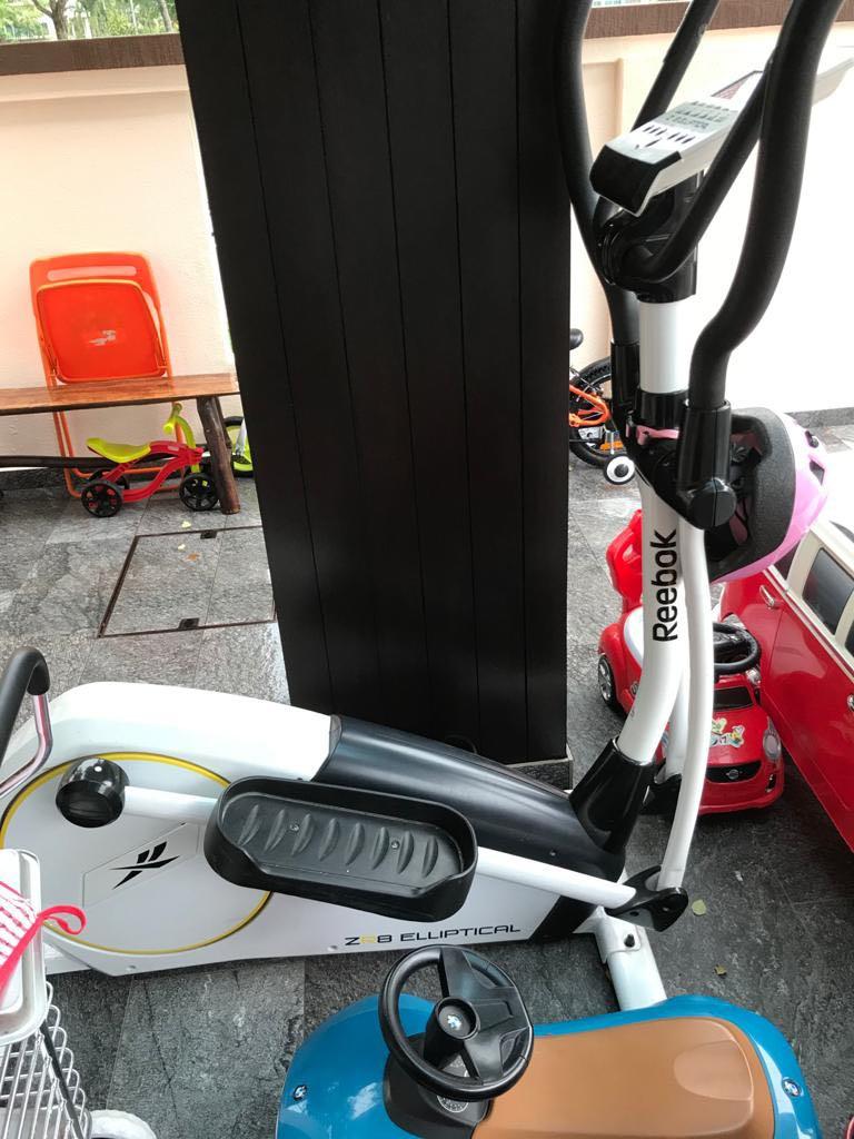 Reebok ZR8 Cross Trainer Sports Equipment Exercise Fitness Cardio Fitness Machines on Carousell