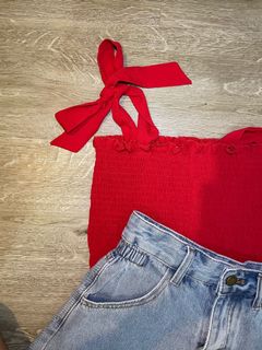 (Category: ) located in . Submitted by adoptmy.clothes (Listing ID 1086098414, Image 1). Description: .