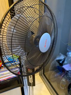 (Category: ) located in . Submitted by hgmart (Listing ID 1086025292, Image 1). Description: .