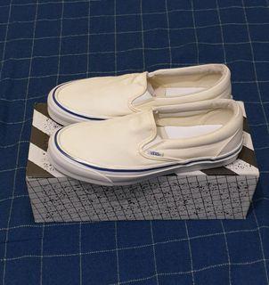 Vans vault og white