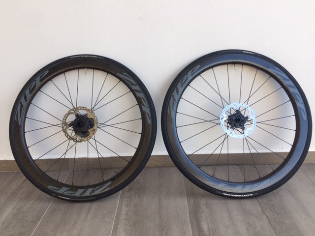 Zipp 303 Firecrest Carbon Clincher Tubeless Ready 6 Bolt Disc