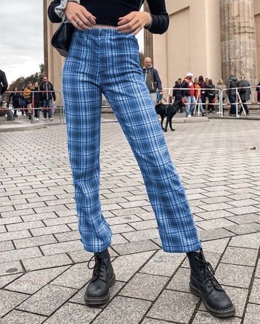 Checkered blue outlet pants