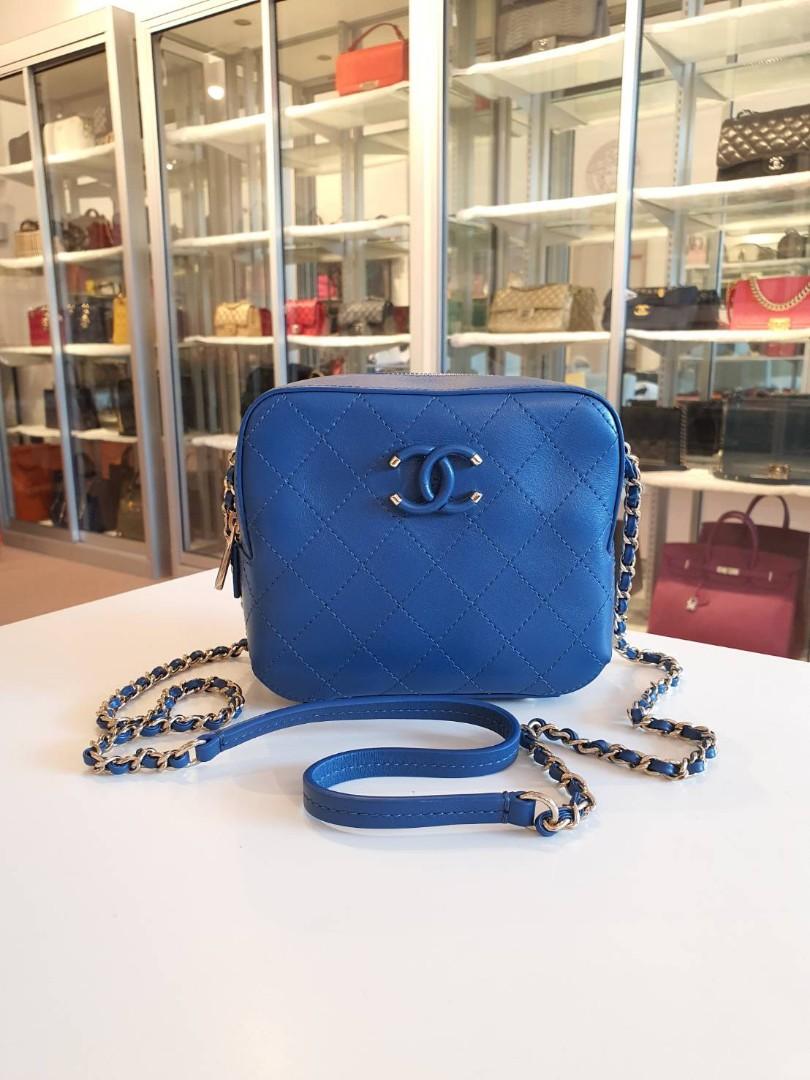 Chanel blue discount camera bag
