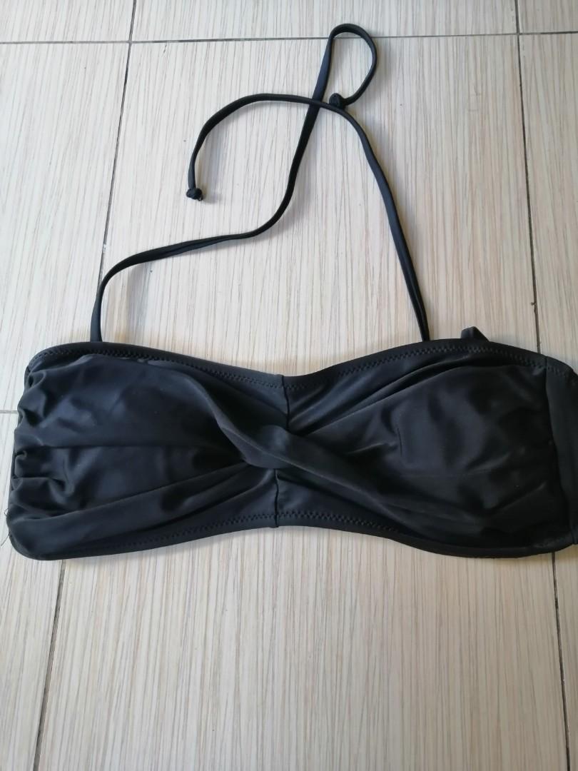 Coco Cabana Bikini Halter Top (Category: Bikinis & Swimsuits) located in Manila. Submitted by classymumsy (Listing ID 1086176834, Image 2). Description: New without Tag. Never USE OR WASH. Rfs: decluttering #summersweldo.