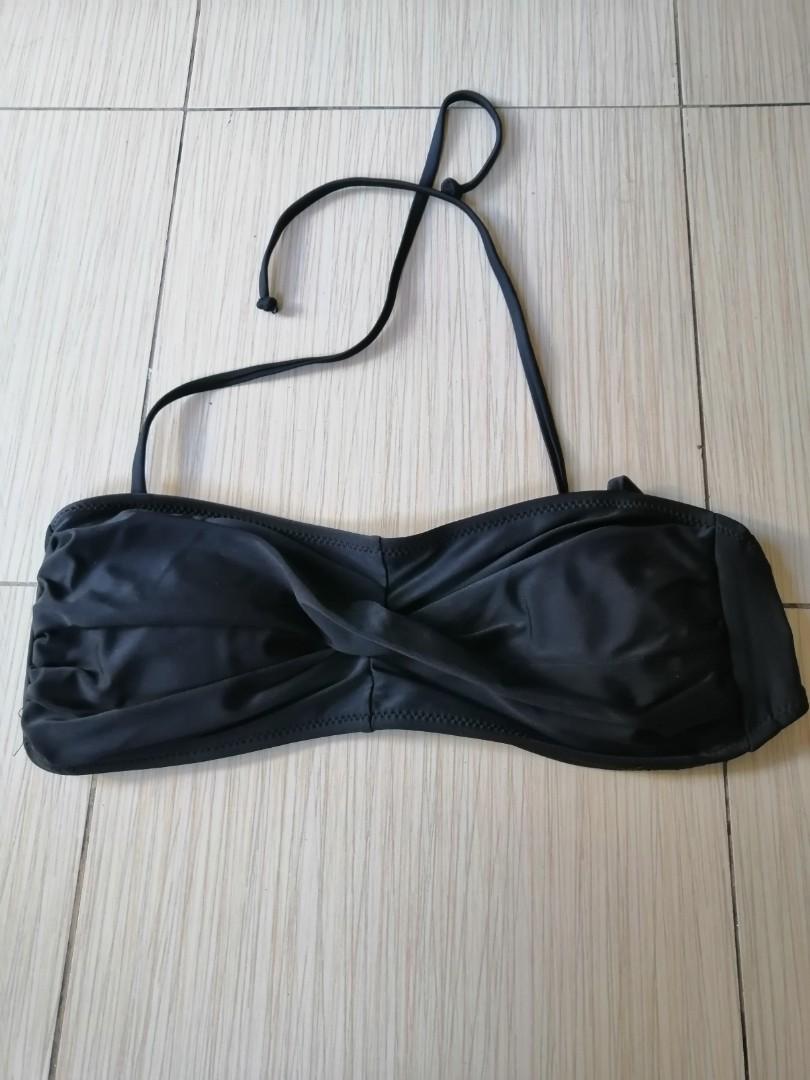 Coco Cabana Bikini Halter Top (Category: Bikinis & Swimsuits) located in Manila. Submitted by classymumsy (Listing ID 1086176834, Image 1). Description: New without Tag. Never USE OR WASH. Rfs: decluttering #summersweldo.
