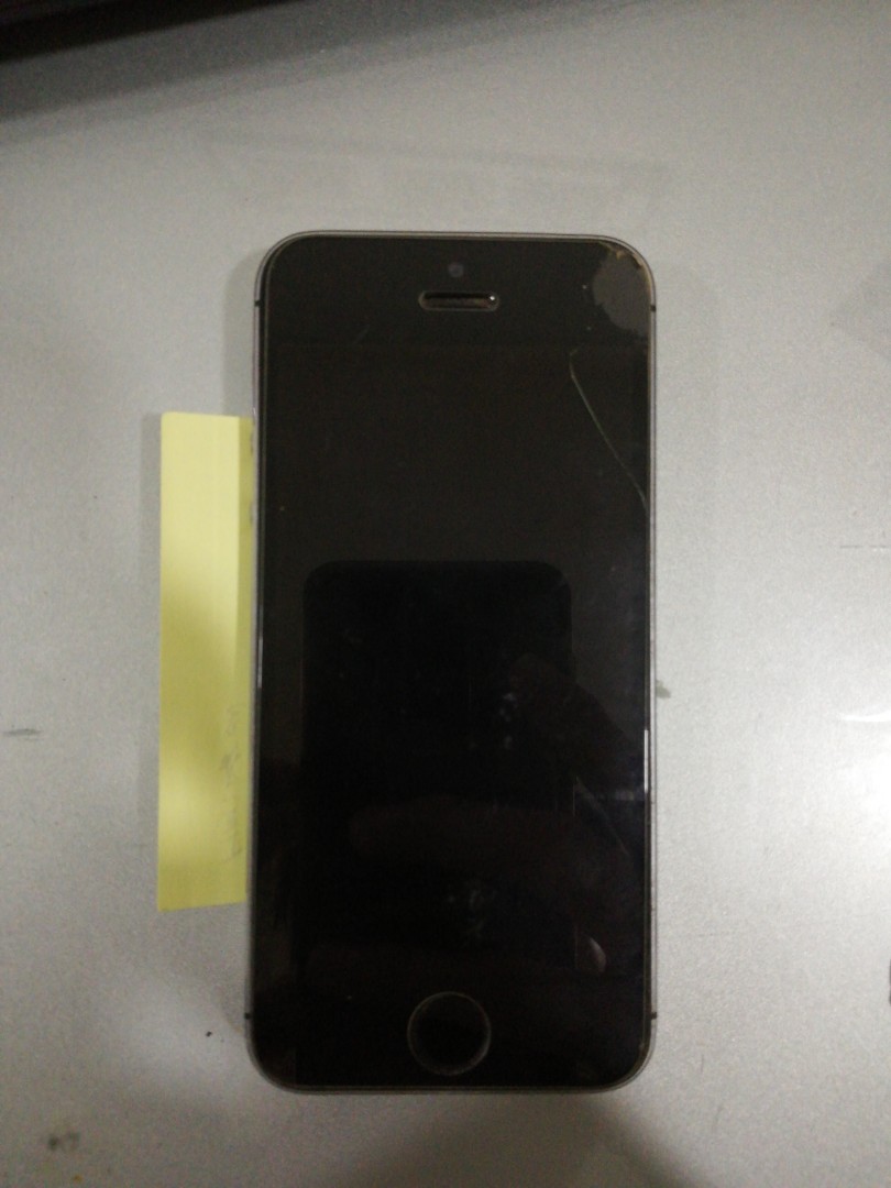 Iphone 5s Grey A1533 Mobile Phones Tablets Iphone Iphone 5 Series On Carousell