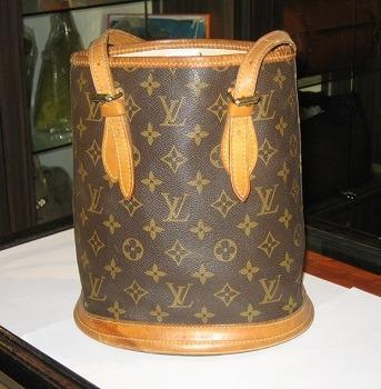 AUTH LOUIS VUITTON Monogram Minilan Bucket Bag PM Eben M95226 Dark Bro –  Afar Vintage