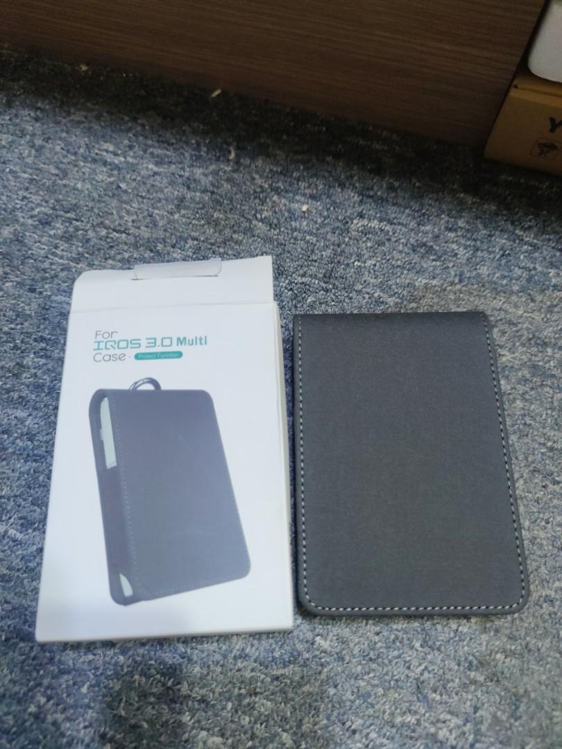Multi case (Category: Cases & Sleeves) located in Singapore. Submitted by stlim888 (Listing ID 1086209707, Image 1). Description: brand new.