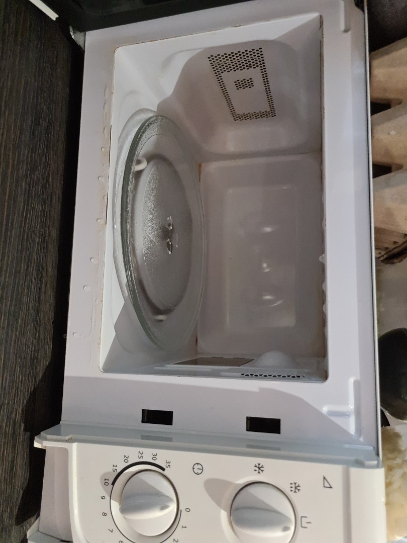 (Not working) Microwave Oven, TV & Home Appliances, Kitchen Appliances