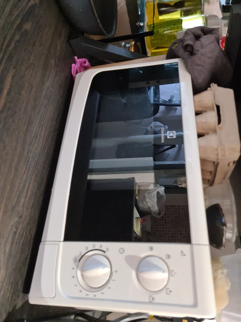 (Not working) Microwave Oven, TV & Home Appliances, Kitchen Appliances