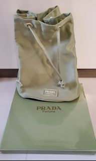【包平郵】Prada Parfums 手挽袋64193056469505110