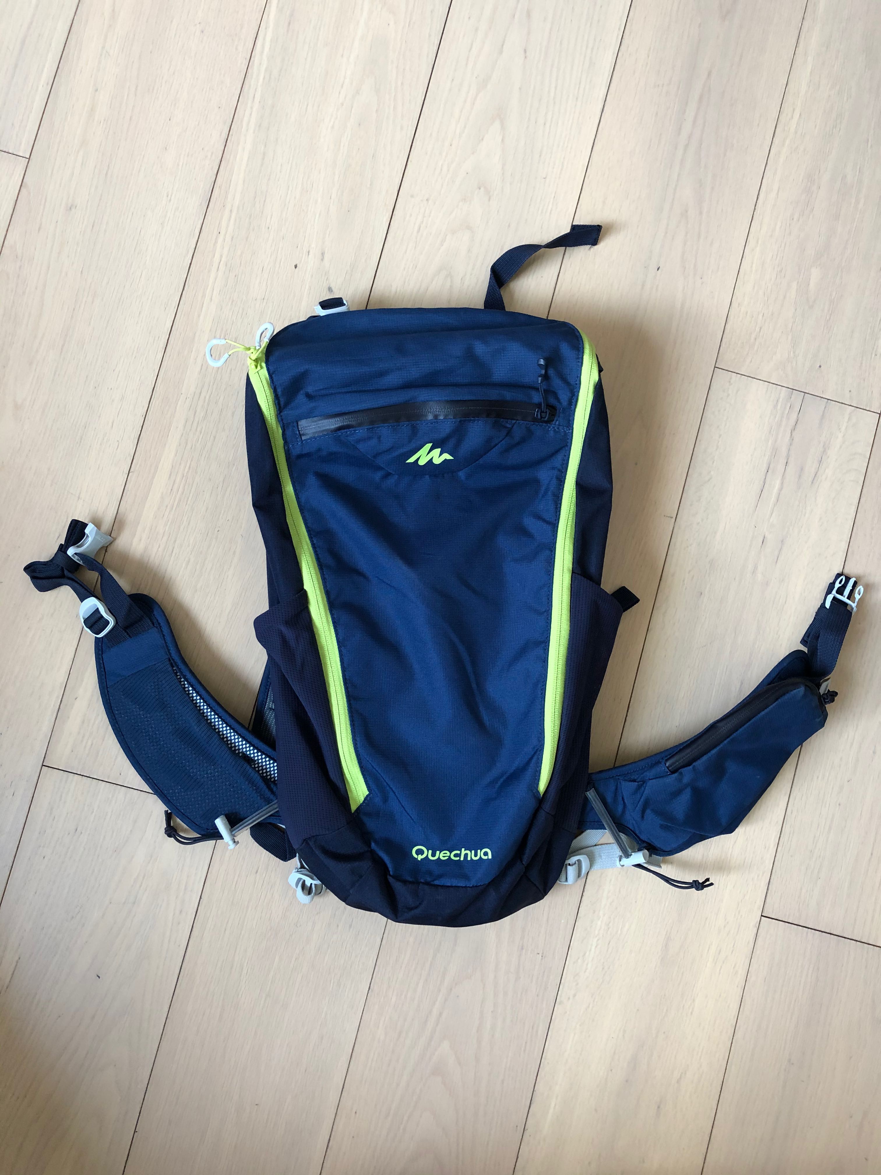Quechua FH500 Hiking Backpack 15 Litres, 運動產品, 行山及露營 Carousell