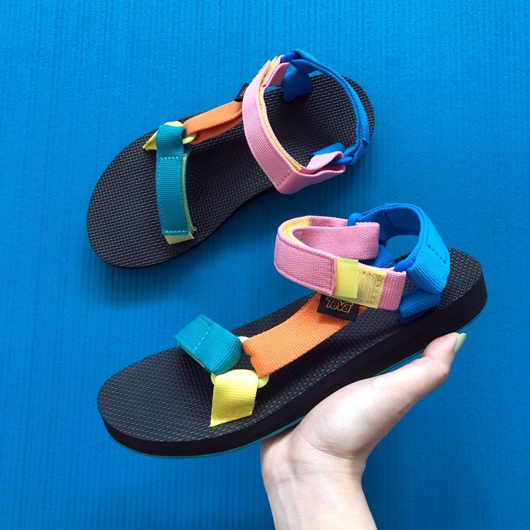 Color online block tevas