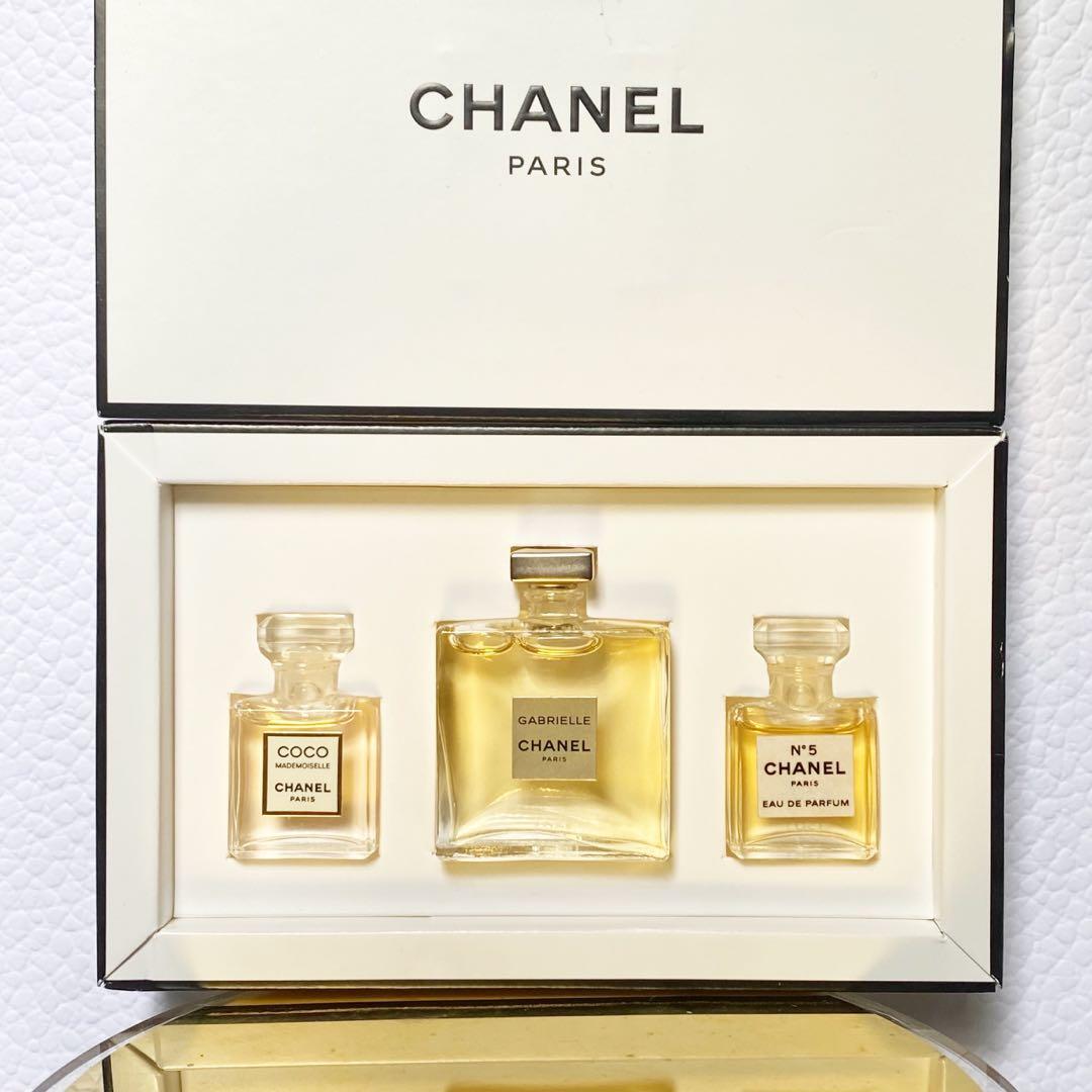 Rare Chanel 3pc Mini Set - Coco Mademoiselle, No 5 & Gabrielle Miniatures,  Beauty & Personal Care, Fragrance & Deodorants on Carousell