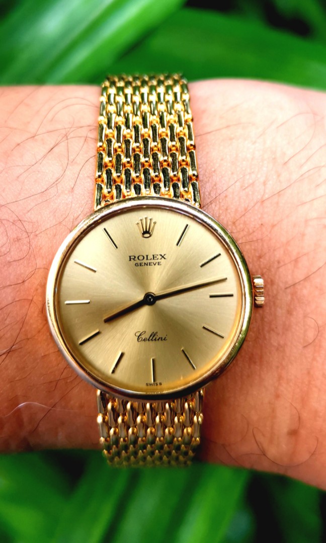 Rolex Cellini 18k Solid Gold Mint Condition Sapphire Crystal Authentic