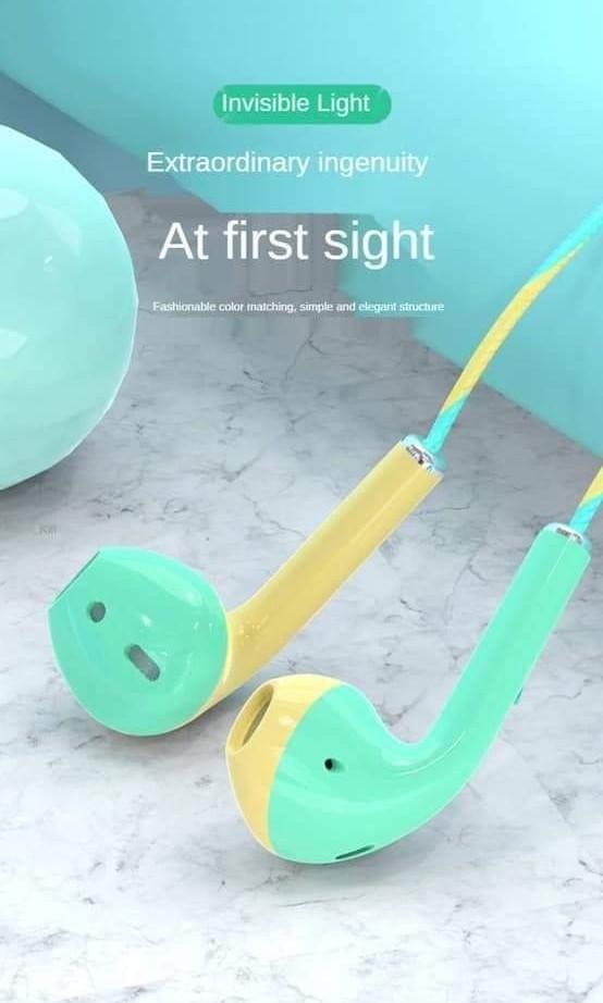 Samsung Macaron Stereo Headset with MIC (Category: Headphones & Headsets) located in Makati City. Submitted by vsharon362 (Listing ID 1086119026, Image 3). Description: Samsung Macaron Stereo Headset with MIC Reseller：99 Cash on delivery via Lalamove/grab/mr.speedy Pick up 999 mall soler st.manila Call us 09364147662 Facebook.com/findanythinguneed.