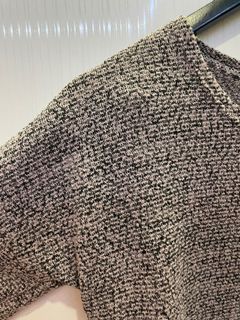(Category: ) located in . Submitted by adoptmy.clothes (Listing ID 1086171708, Image 1). Description: .
