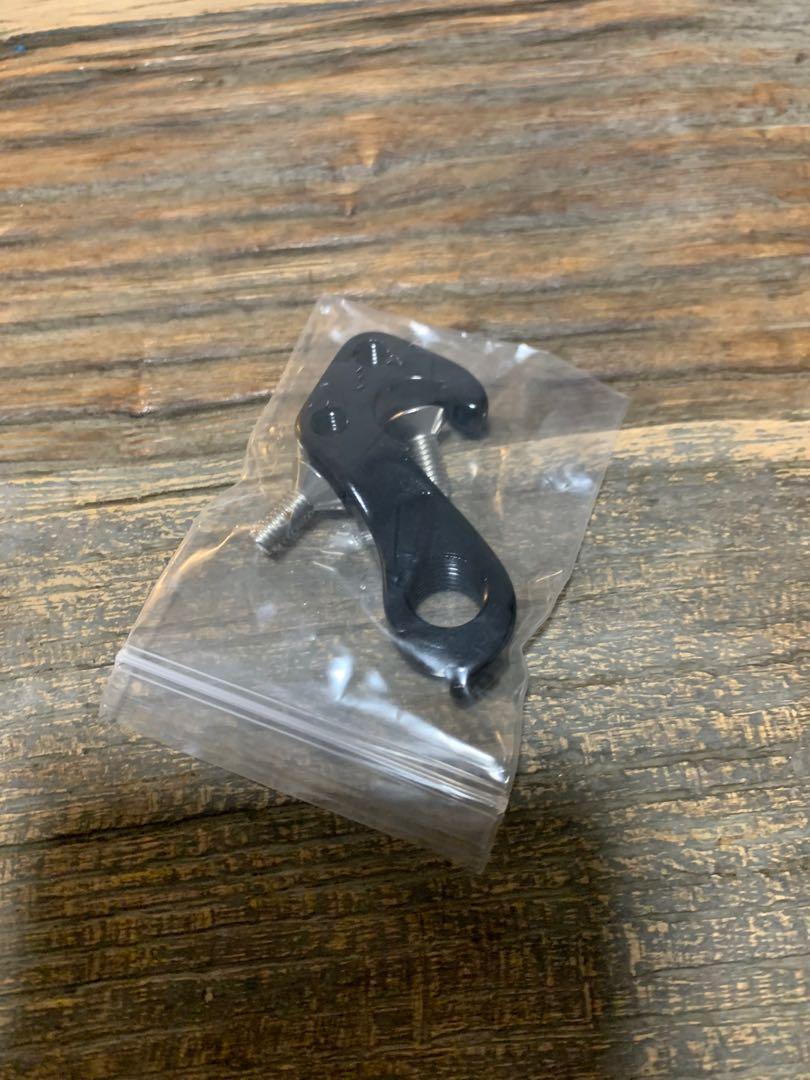 trek marlin 6 derailleur