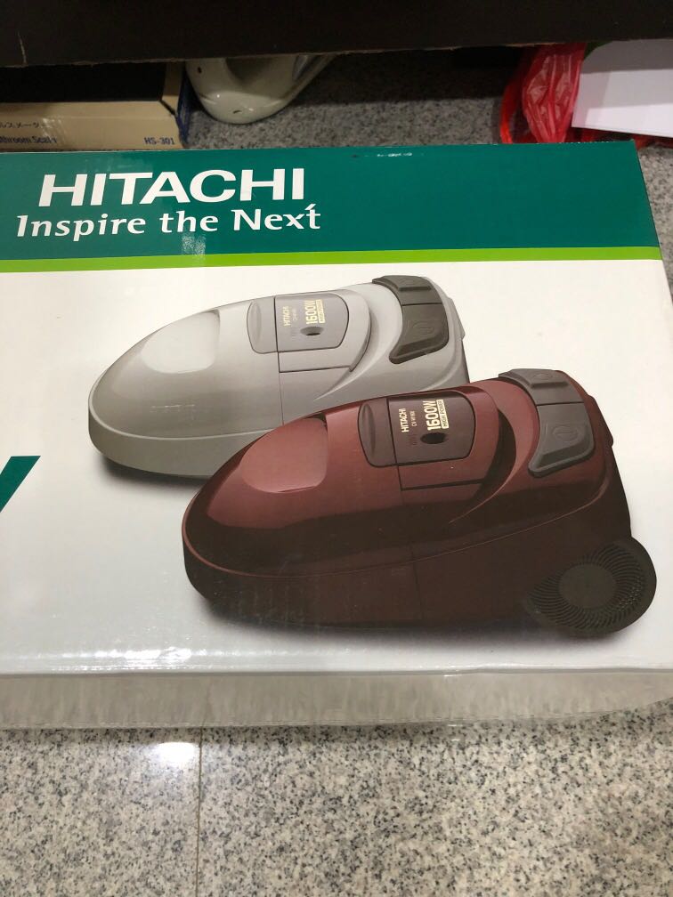 Brand New Hitachi Bagless VACUUM Cleaner CVW1600, TV & Home Appliances