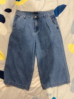 (Category: ) located in . Submitted by bigbellas (Listing ID 1086233540, Image 1). Description: .