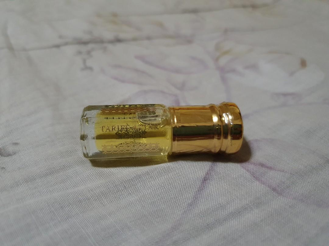 100% Mysore Sandalwood Oil (Category: Fragrance & Deodorants) located in Valenzuela. Submitted by rosscua (Listing ID 1086431913, Image 2). Description: 100% Authentic Mysore Sandalwood Oil No alcohol just pure oil 3ml sealed as is bottle. will provide small pouch. buyer adds shipping ✓Vegan ✓Unisex ✓Cruelty free ✓Alcohol free ✓Portable perfume bottle "Start your journey to another place and time. Mysore is smooth and creamy with a touch of aroma