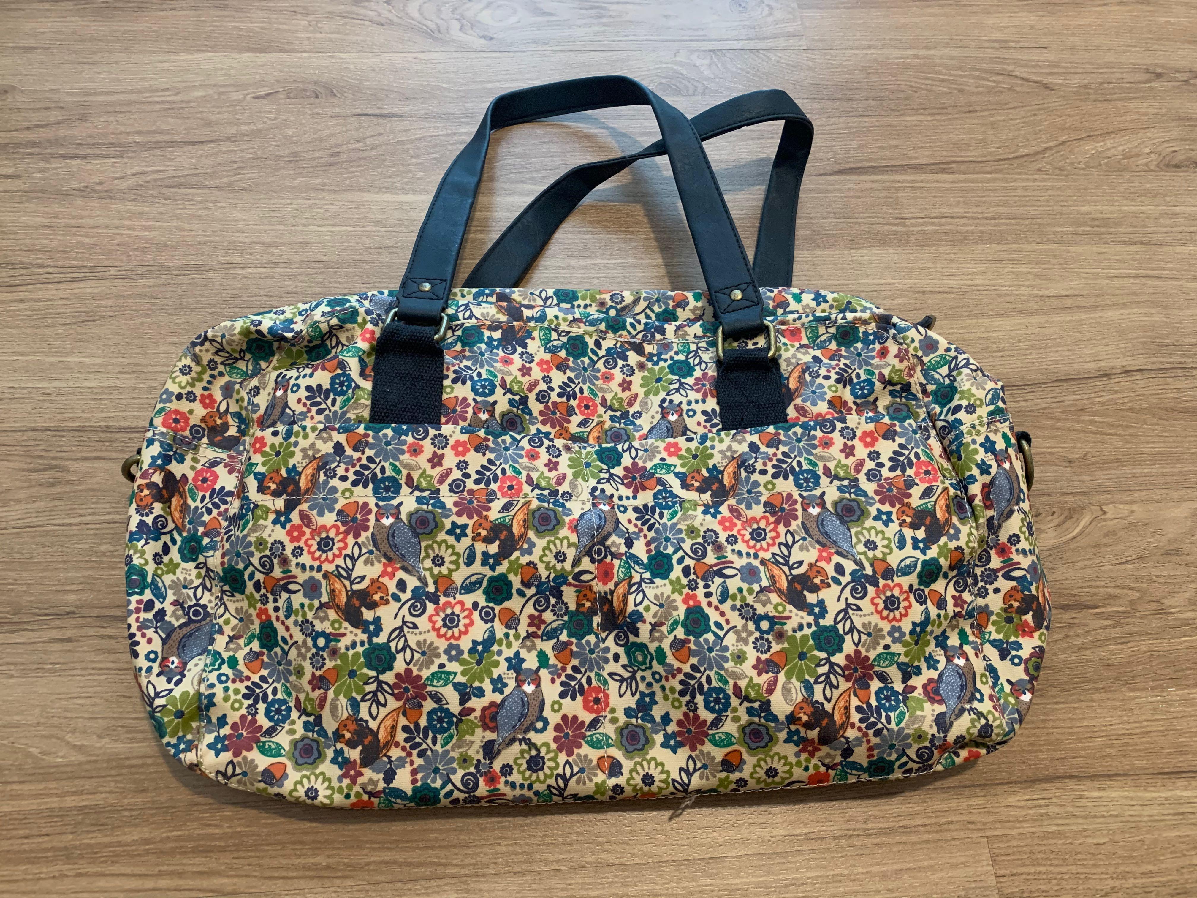 Accessorise hotsell weekend bag
