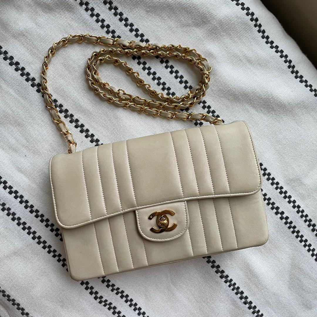 Chanel vertical sales quilted bag