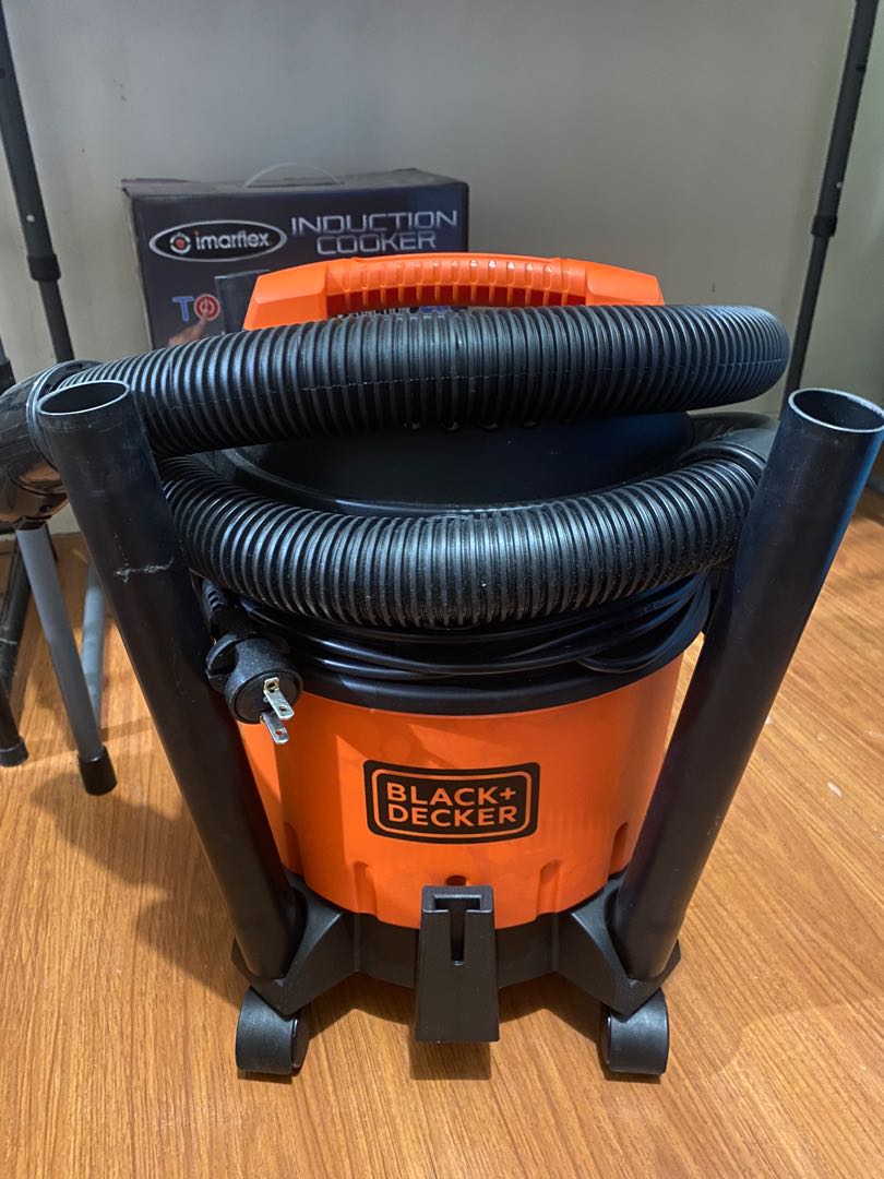 Black Decker 10L Wet and Dry Vacuum 