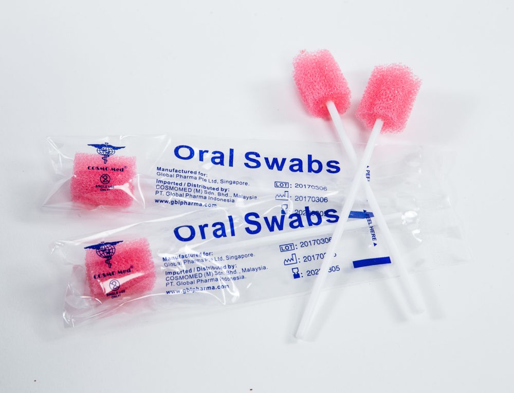 Cosmo Med Oral Swab Sticks (Plain) 40 sticks, Health & Nutrition
