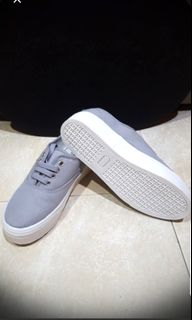 (Category: ) located in . Submitted by jelybins (Listing ID 1086498602, Image 1). Description: .
