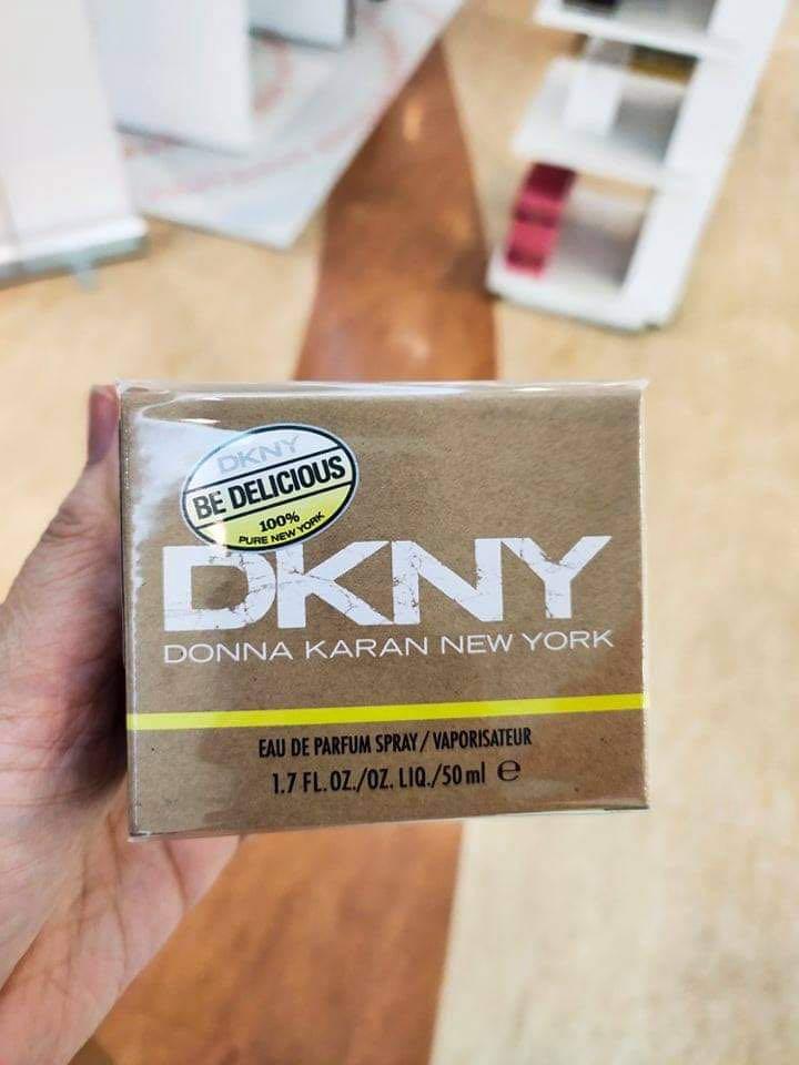 DKNY Be Delicious Eau de Parfum 50ml (Category: Fragrance & Deodorants) located in Paranaque City. Submitted by accentsph (Listing ID 1086448020, Image 1). Description: Another favorite of Bea Alonzo ✨ DKNY Be Delicious Eau de Parfum Juicy and irresistible, DKNY Be Delicious is a floral fruity scent bursting with playful charm and spontaneity. Be Delicious contains the juicy American Apple note, a natural apple extract developed exclusively for D