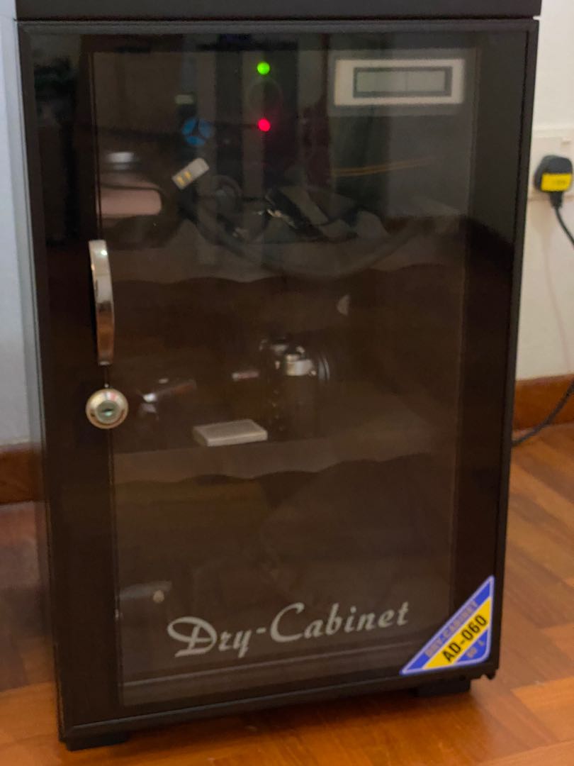 Dry for cameras and electronic gadgets, Photography