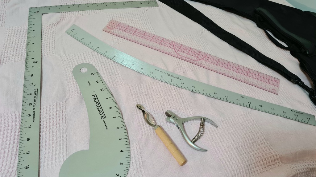 Fashion designer beginner's kit Fairgate rulers, Hobbies & Toys