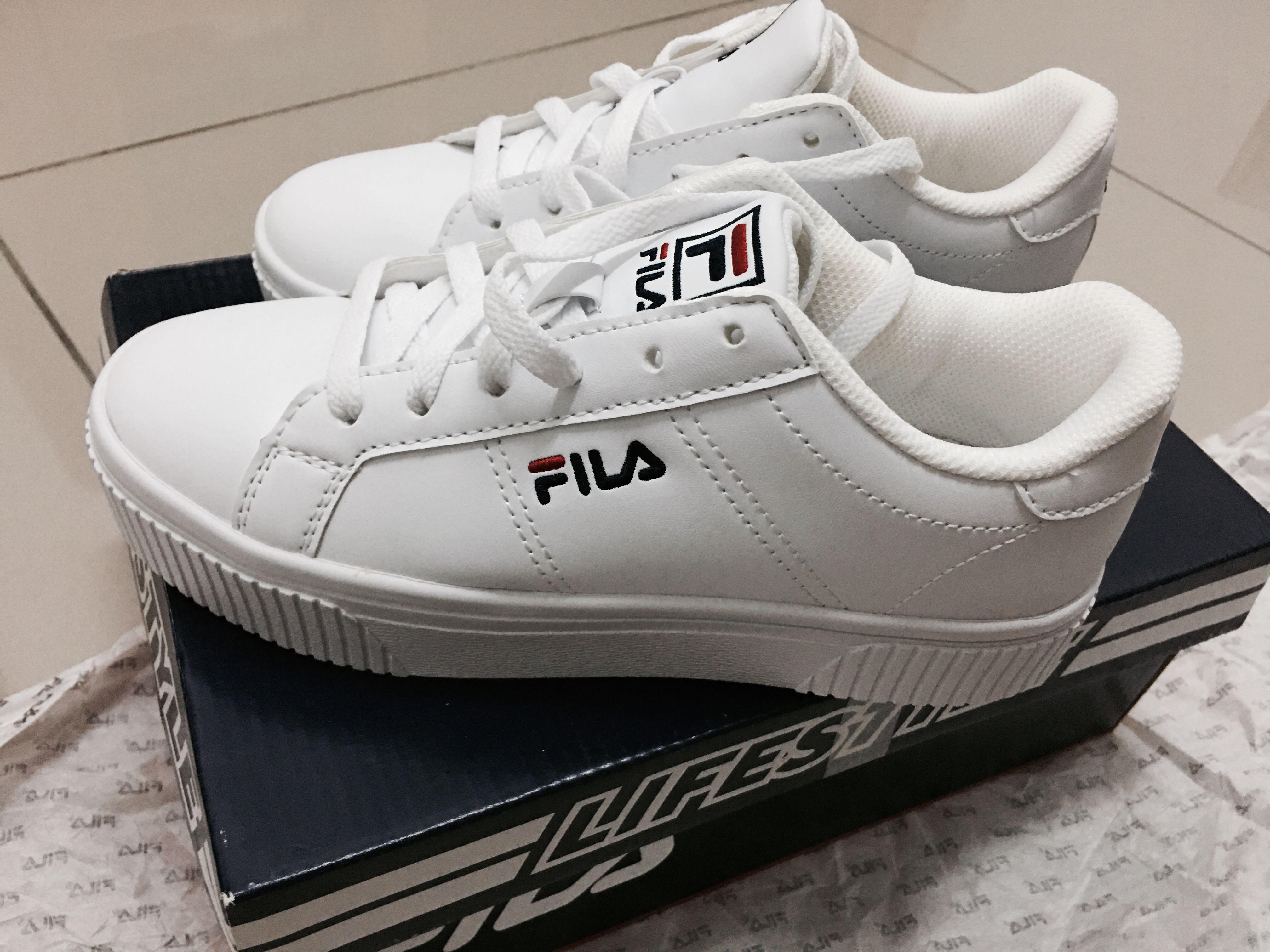 FILA Panache Women s Fashion Footwear Sneakers on Carousell