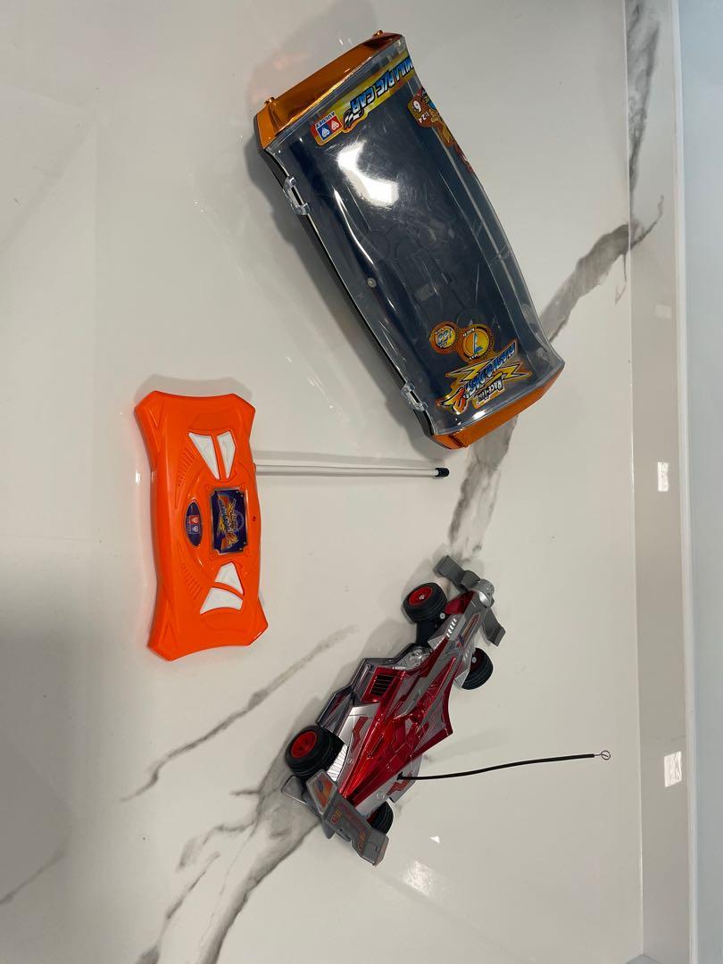 Flash & Dash Remote Control Car Red, Hobbies & Toys, Toys & Games on