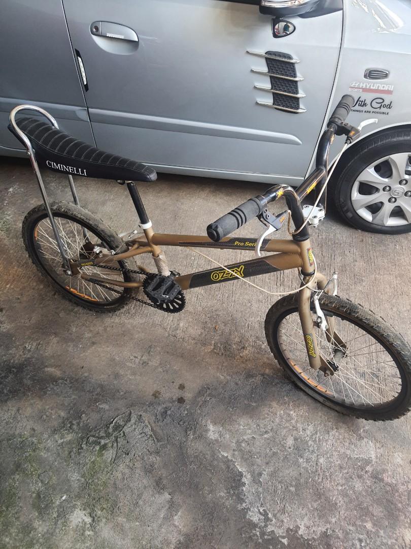 Ozzy shop bmx bike