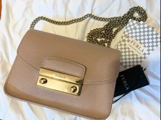 （分類：）位於 。 由 shoppingdora 提交（商品編號 1086332330，圖片 1）。簡介： 。