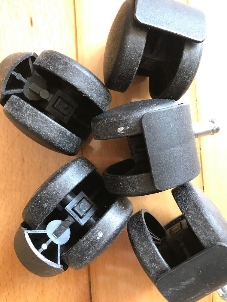 IKEA Office chair wheels, 傢俬＆家居, 傢俬, 椅子 Carousell