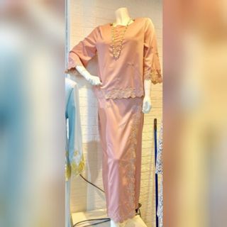 (Category: ) located in . Submitted by missysippy_ (Listing ID 1086503795, Image 1). Description: .