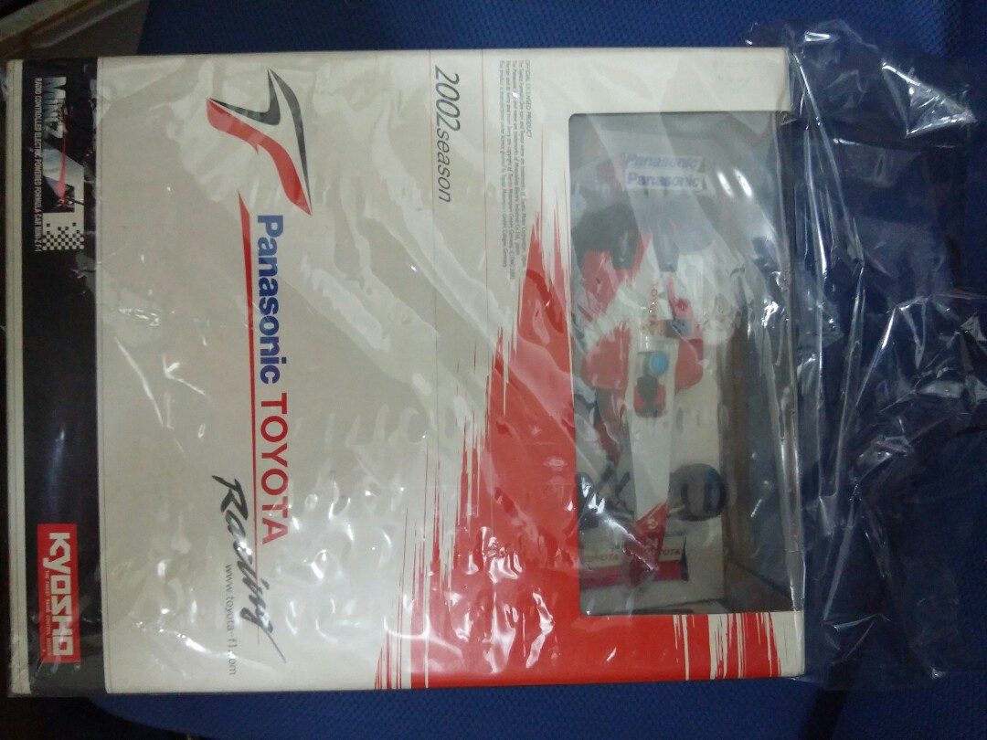 Kyosho mini z f1 2002 panasonic toyota racing tf102 no.24, 玩具