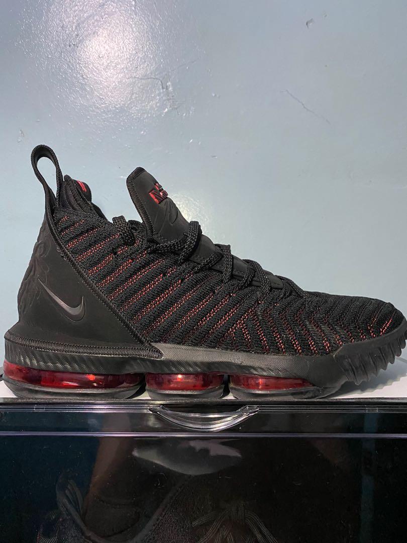 Lebron 16 breds hotsell