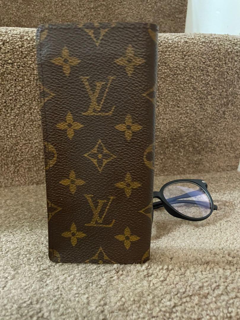 Louis Vuitton Glasses Case Monogram Beige Monogram Canvas Authentic Used  T19447
