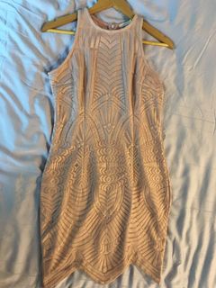 (Category: ) located in . Submitted by ashlyndresses (Listing ID 1086381874, Image 1). Description: .