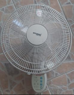 （分類：）位於 。 由 luckyleefamily78 提交（商品編號 1086405356，圖片 1）。簡介： 。