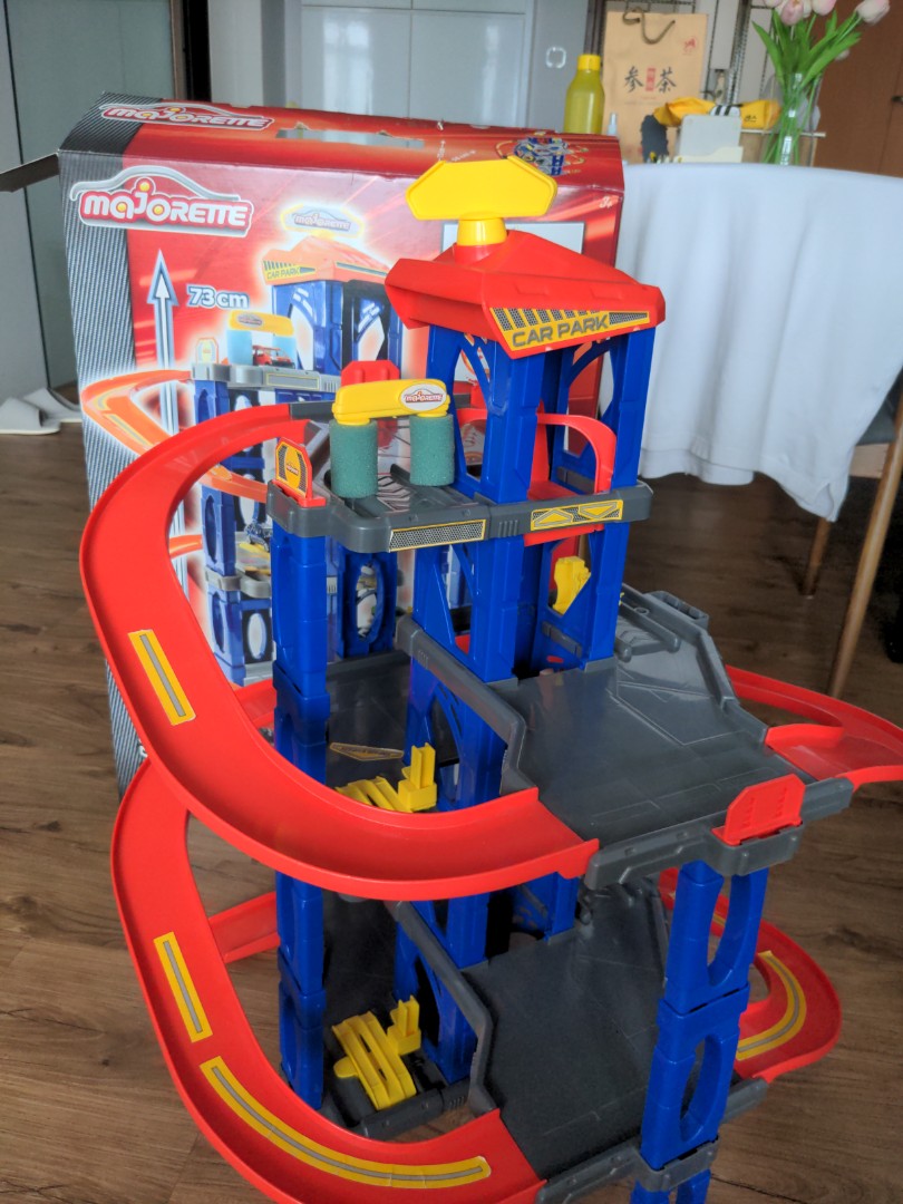 multi storey carpark toy, Hobbies & Toys, Toys & Games on Carousell