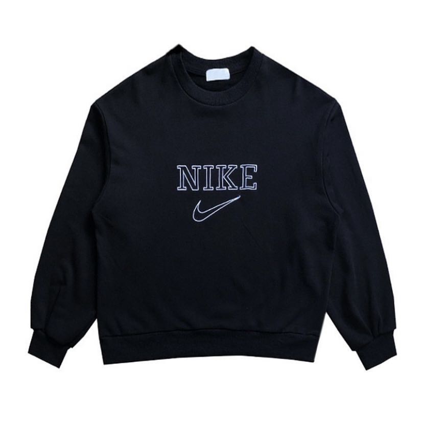 nike vintage pullover, Women's Fashion, Tops, Longsleeves on Carousell