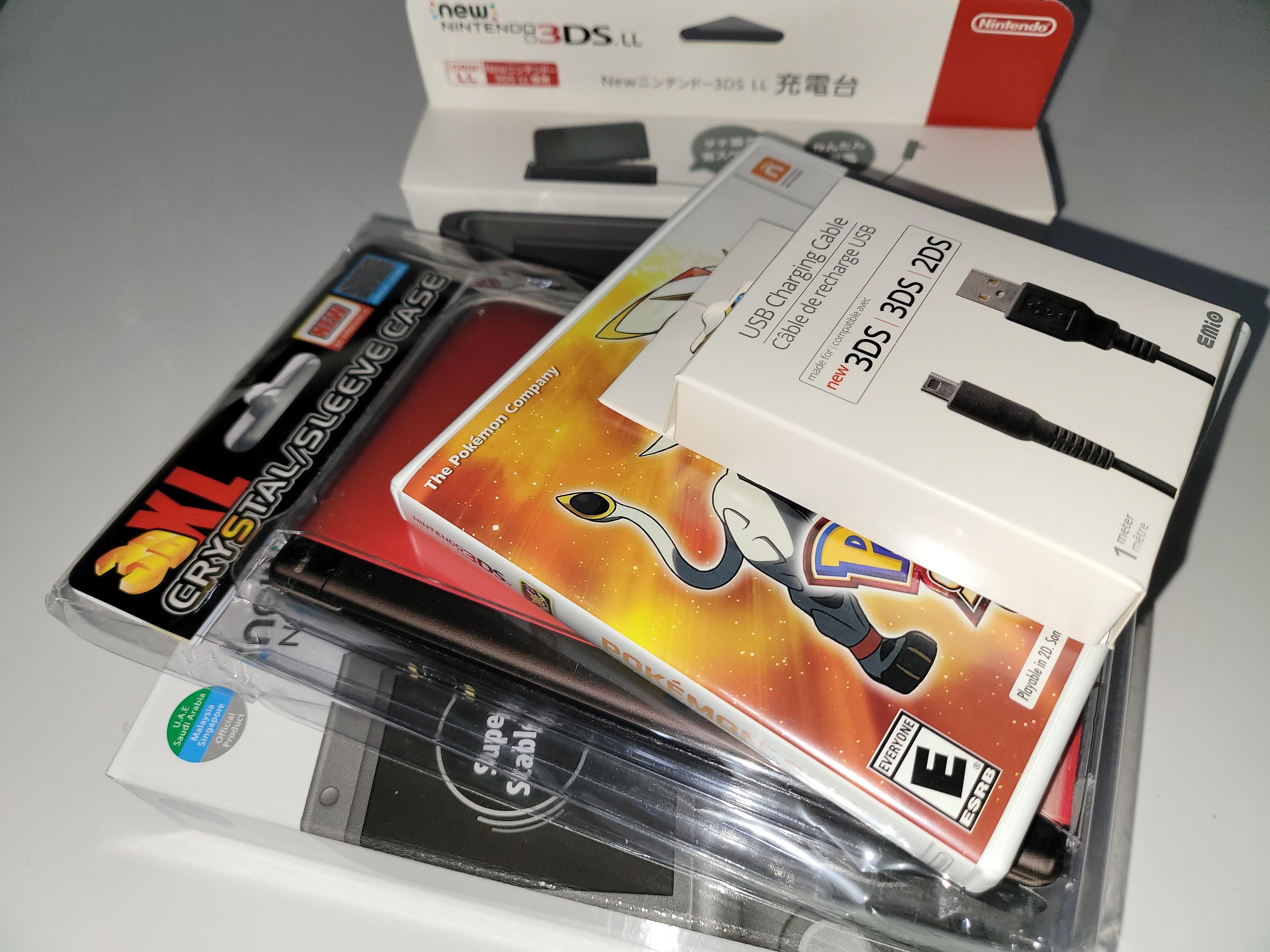 Nintendo 3DS XL + Dock + Pokémon Sun, Video Gaming, Video Game Consoles